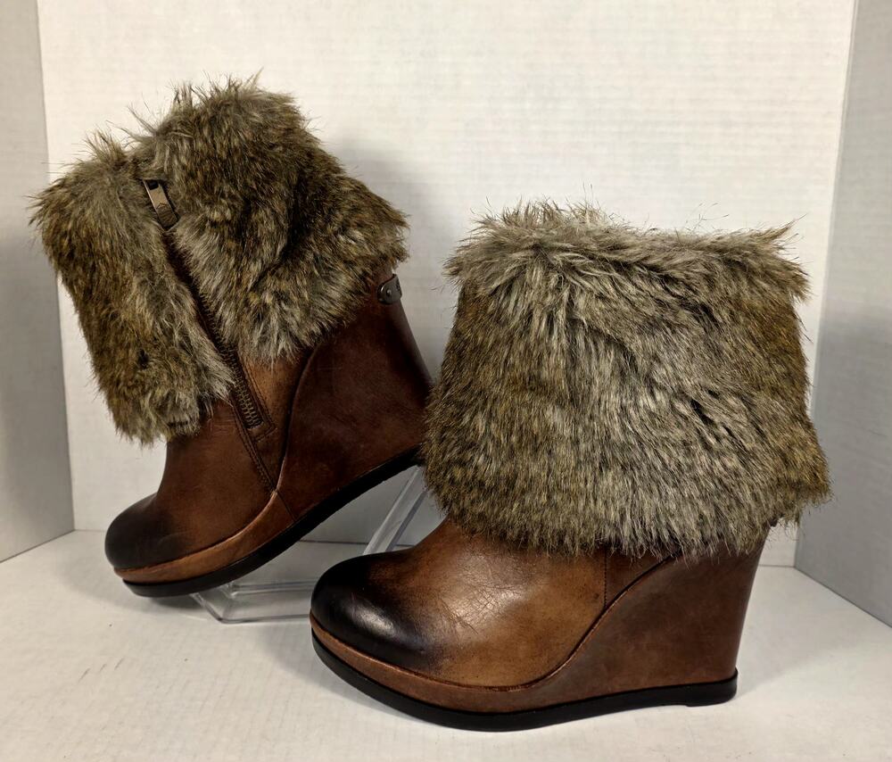 Vince Camuto Bevvisa Wedge Bootie Brown Leather Faux Fur Trim Ankle Boot 7.5